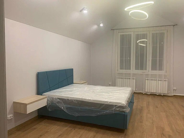 Кровать Валенсия с парящим основанием Кровать Валенсия с парящим основанием